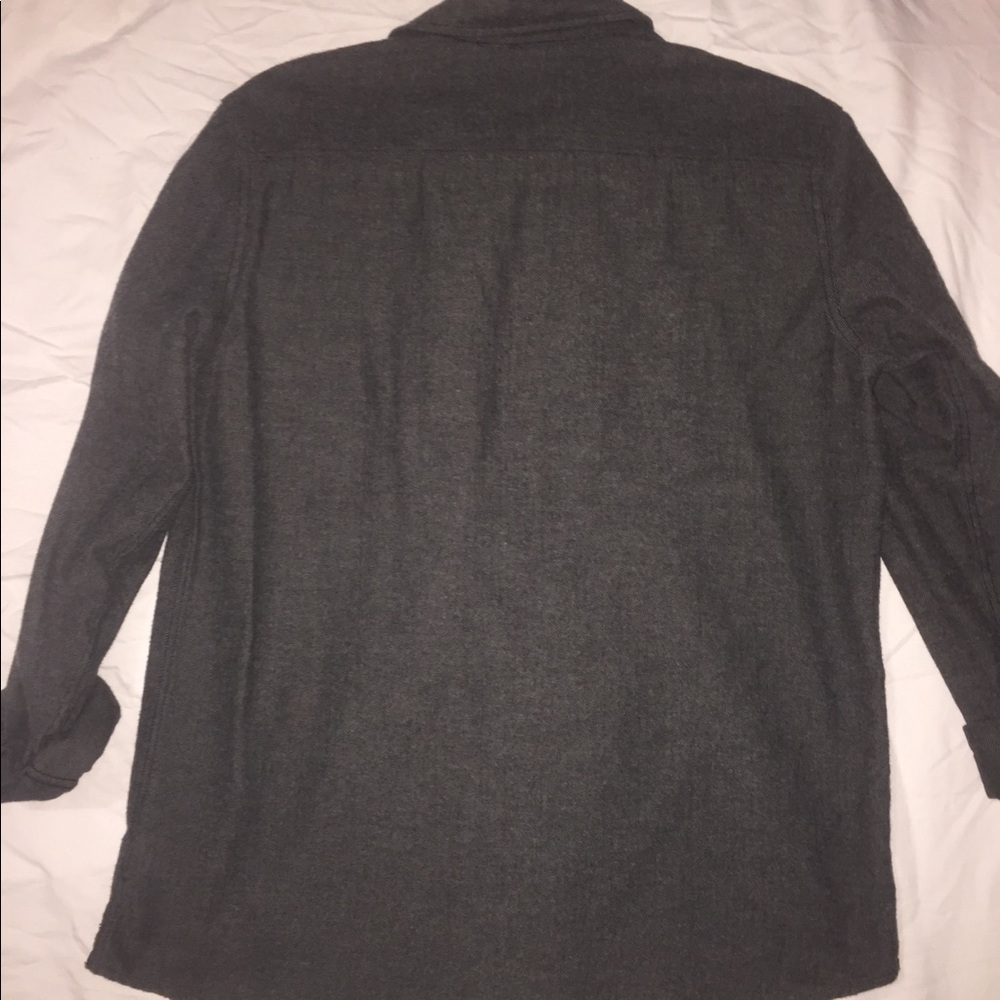 Men’s button up - Picture 3 of 4